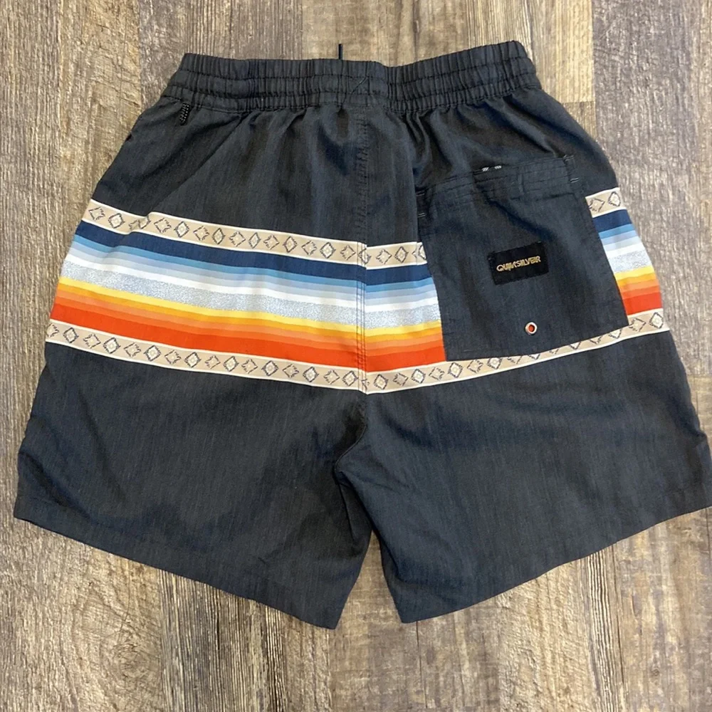 EUC Quicksilver Board Swim Shorts Size Medium